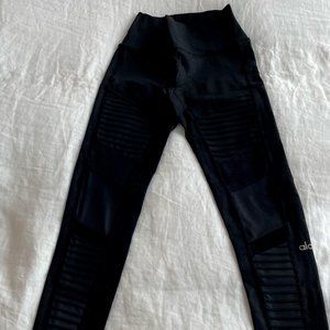 ALO Yoga Moto High Waist Leggings